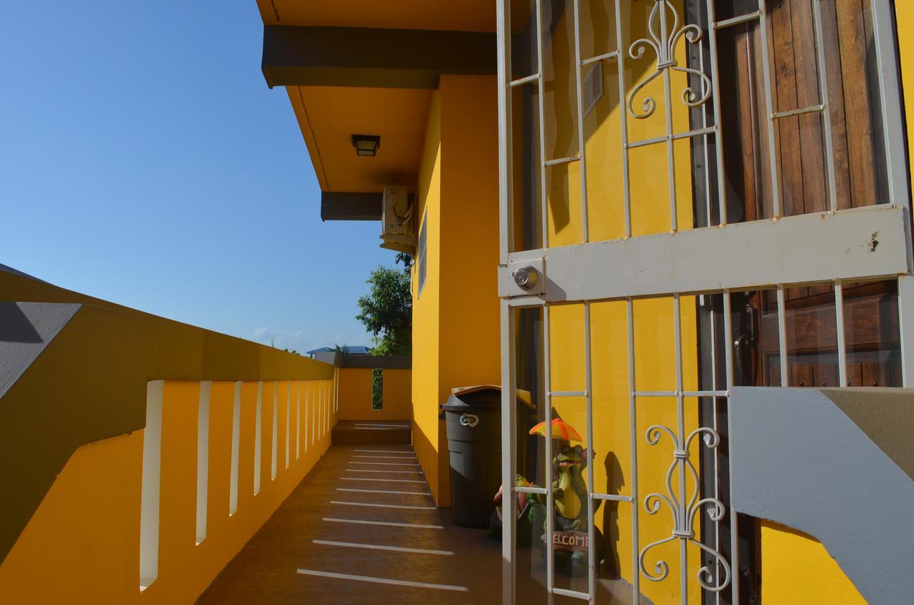 Appartamento Khalkob'S Estate Placencia Esterno foto